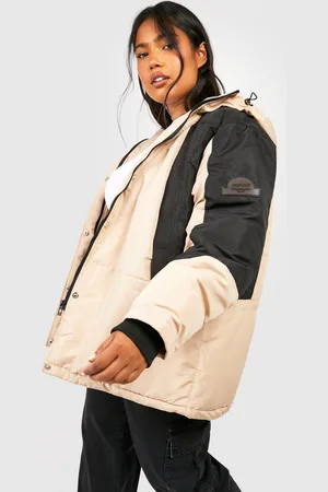 Boohoo Plus Parka Jas Met Arm Detail En Capuchon
