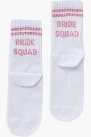 Boohoo Bride Squad Sokken Met Tekst