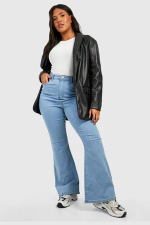 Boohoo Plus Flared Jeans