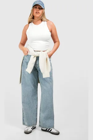 Boohoo Plus Basic Boyfriend Jeans