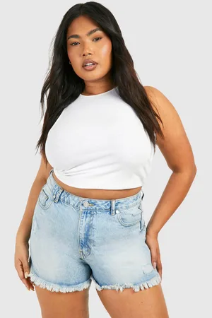 Boohoo Plus Versleten Denim Mom Shorts