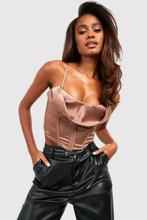 Boohoo Satijnen Korset Met Cup Detail En Bandjes