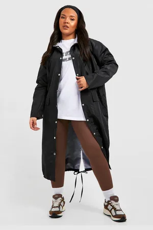 Boohoo Plus Soft-Shell Long Line Parka Regenjas Met Dubbele Lagen
