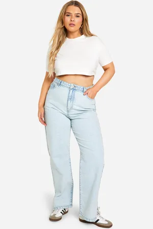 Boohoo Plus Basic Jeans Met Split En Rechte Pijpen