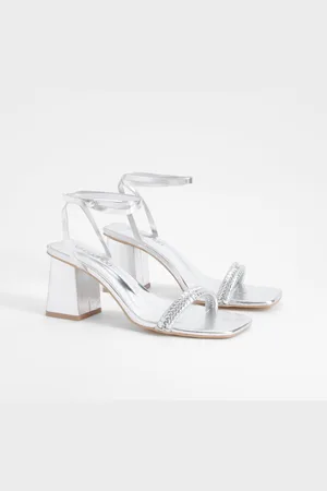 Boohoo Metallic Geweven Sandalen Met Blokhakken En Bandjes