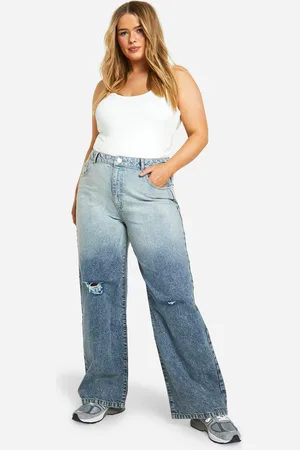 Boohoo Plus Basic Boyfriend Jeans Met Gescheurde Knieën