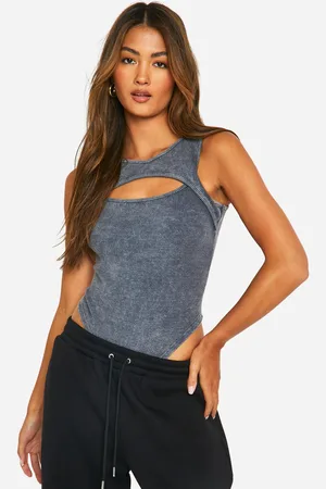 Boohoo Geribbelde Acid Wash Gebleekte One Piece Met Uitsnijding
