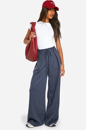 Boohoo Geplooide Wide Leg Broek Met Ceintuur