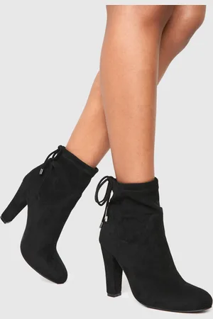 Boohoo Brede Enkellaarzen Met Blokhakken
