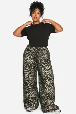 Boohoo Plus Extreme Wide Leg Luipaardprint Jeans