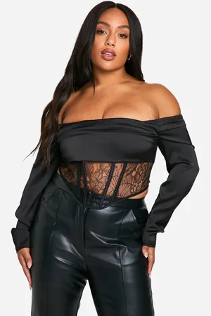 Boohoo Plus Geplooide Off Shoulder Korset Top Met Kanten Lijfje