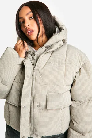 Boohoo Plus Gewatteerde Jas Met Capuchon En Textuur
