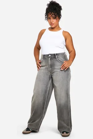 Boohoo Plus Gebleekte Grijze Denim Jeans Met Rechte Pijpen