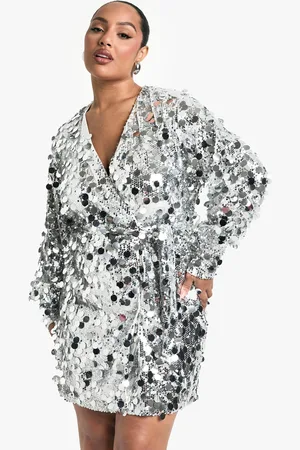 Boohoo Plus Wikkeljurk Met Pailletten