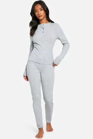 Boohoo Petite Geribbelde Henley Set Met Lange Mouwen En Leggings