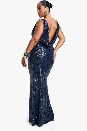 Boohoo Plus Maxi Jurk Met Pailletten, Hoge Hals En Rug Losse