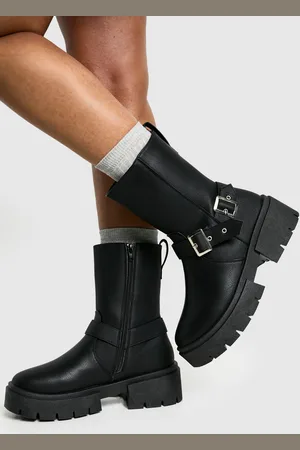 Boohoo Dikke Enkellaarsjes Met Gesp Detail