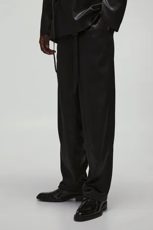 Boohoo Getailleerde Baggy Liquid Metallic Broek Met Ceintuur