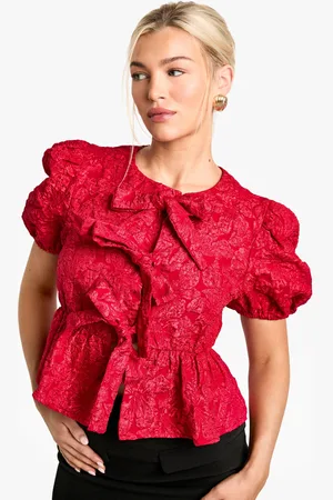 Boohoo Gesmokte Jacquard Bloemenprint Top Met Strik En Pofmouwen