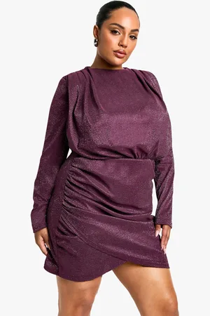Boohoo Plus Geplooide Glitter Jurk Met Schouderpads