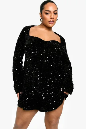 Boohoo Plus Fluwelen Glitter Skater Jurk Met Pailletten En Hartvormige Hals