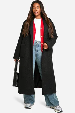 Boohoo Plus Geborstelde Jas Met Grote Kraag En Ceintuur