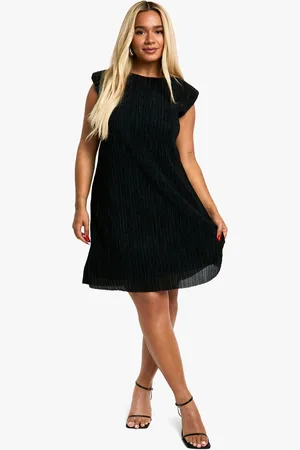 Boohoo Plus Geplooide Loshangende Metallic Jurk Met Schouderpads