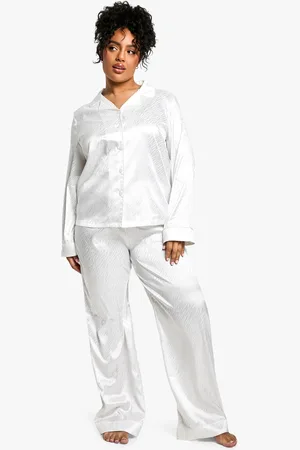 Boohoo Plus Zebraprint Jacquard Gestreepte Satijnen Pyjama Set Met Blouse