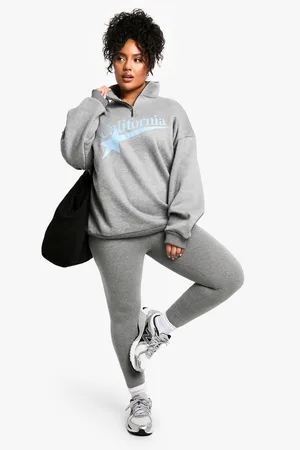 Boohoo Plus California Trui Met Korte Rits En Leggings Set