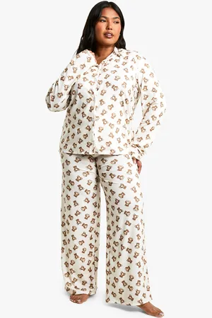 Boohoo Plus Beren Print Pyjama Set Met Lange Mouwen