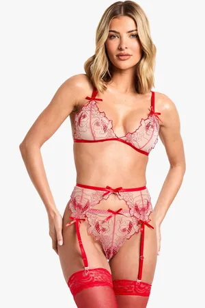 Boohoo Kanten Bloemen Bralette, String En Jarretels Set
