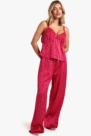 Boohoo Valentijns Kersen Pyjama Set Met Hemdje En Broek