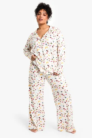 Boohoo Plus Fruit & Strik Pyjama Set Met Lange Mouwen En Broek