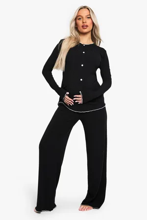 Boohoo Zwangerschap Contrasterend Geribbelde Pyjama Set Met Knopen En Broek