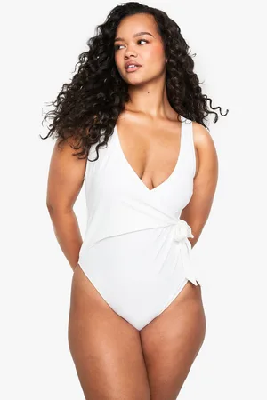 Boohoo Plus Corrigerend Badpak Essentials Wikkel Badpak