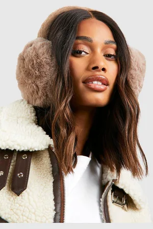 Boohoo Pluizige Faux Fur Oorkap
