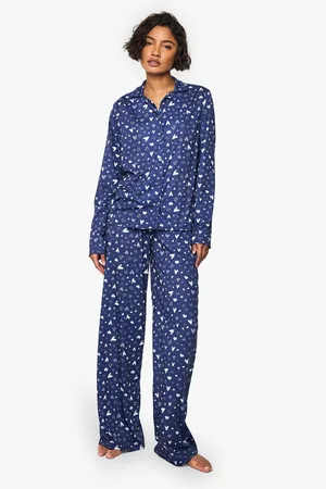 Boohoo Tall Marineblauwe Pyjama Set Met Hartjes Blouse En Broek