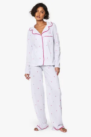 Boohoo Tall Pyjama Set Met Blouse Met Strik, Print En Broek