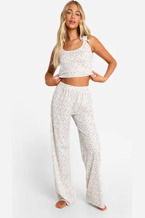 Boohoo Bloemenprint Pyjama Set Met Hemd En Broek