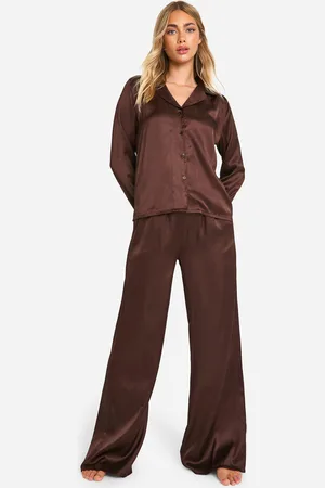 Boohoo Satijnen Chocoladebruine Pyjama Set Met Broek