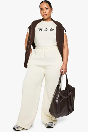 Boohoo Plus Wide Leg Joggingbroek Met Koeienprint Sterren