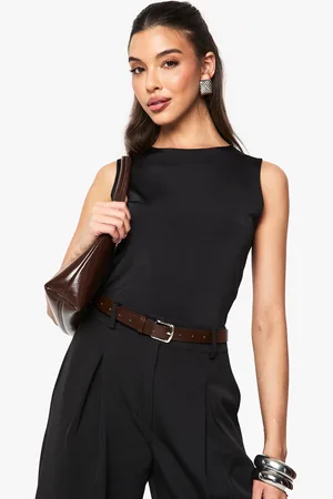 Boohoo Strakke Mouwloze One Piece Met Dubbele Lagen En Brede Bandjes