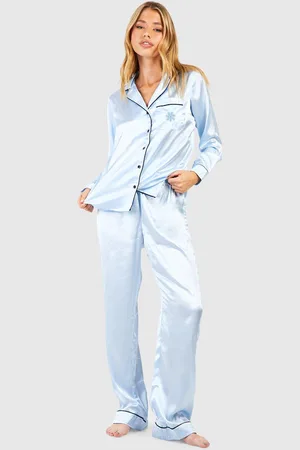 Boohoo Geborduurde Satijnen Pyjama Set Met Sneeuwvlokken