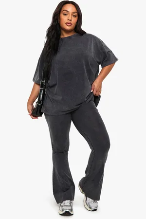 Boohoo Plus Acid Wash Gebleekte Flared Leggings
