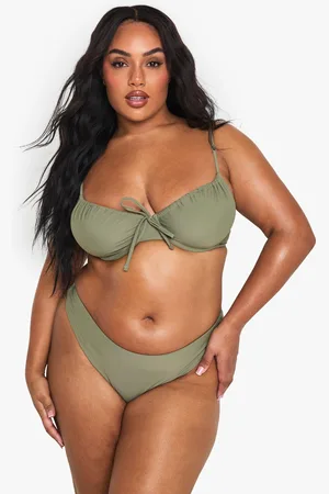Boohoo Plus Badmode Essentials Bikini Top Met Beugel