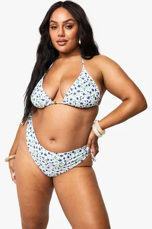 Boohoo Plus Asymmetrisch Bloemenpatroon Bikini Broekje Met Zijstrikjes En Kraaltjes