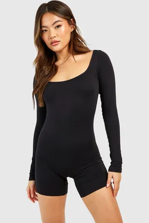 Boohoo Naadloze Geribbelde Unitard Met Lange Mouwen En Shorts