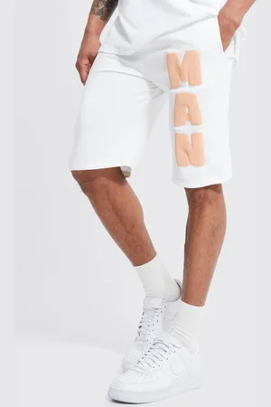 Boohoo Official Shorts Met Print