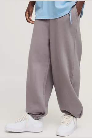 Boohoo Extreem Wide Leg Joggingbroek Met Onbewerkte Zoom