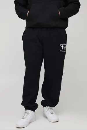 Boohoo Plus Oversized Joggingbroek Met Kruis